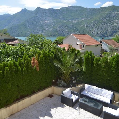 Apartments Villa Illyrik ريسان المظهر الخارجي الصورة