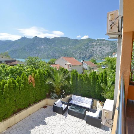Apartments Villa Illyrik ريسان المظهر الخارجي الصورة