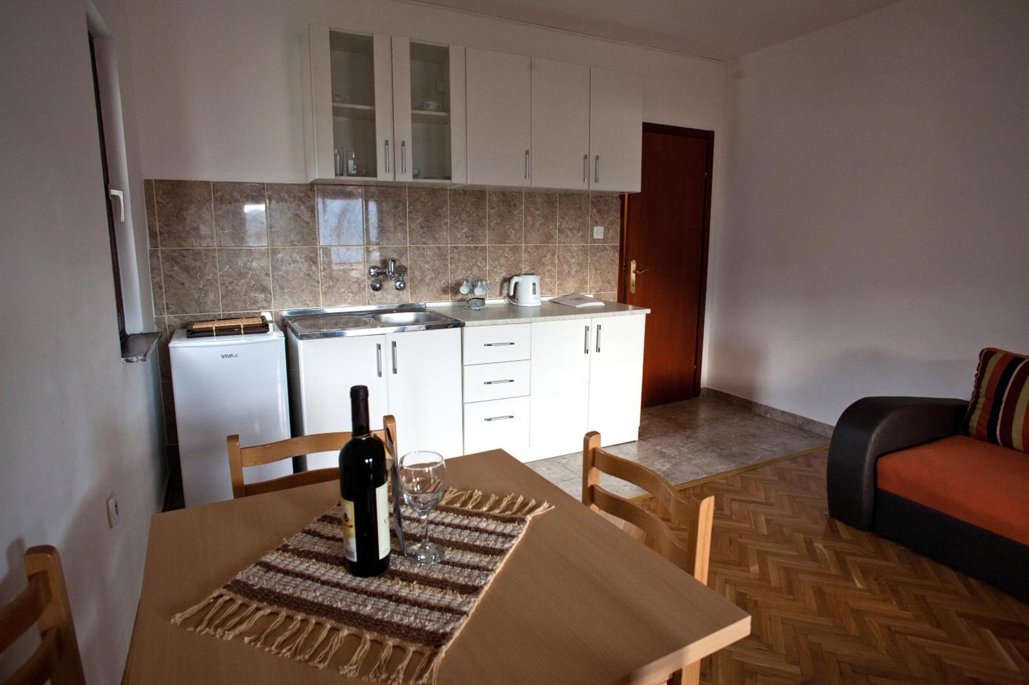 Apartments Villa Illyrik ريسان الغرفة الصورة