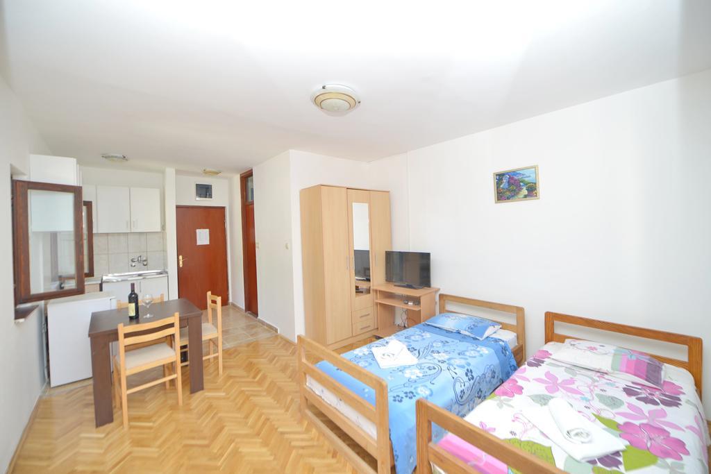 Apartments Villa Illyrik ريسان المظهر الخارجي الصورة