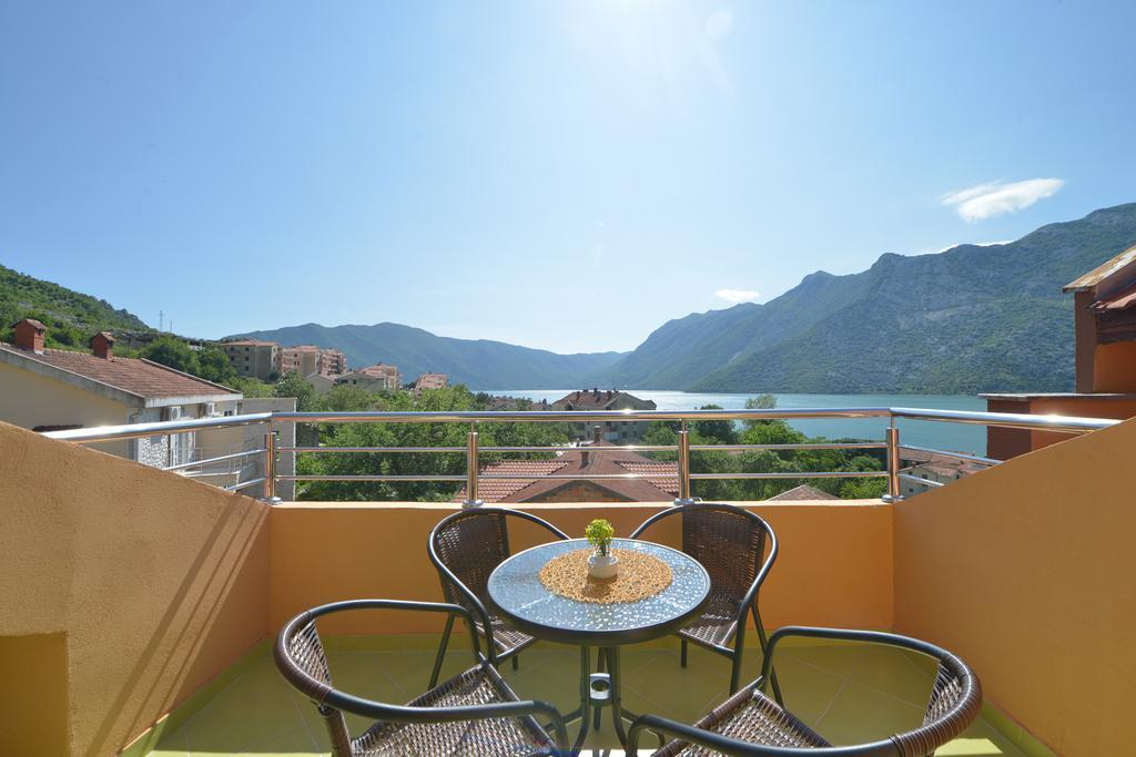 Apartments Villa Illyrik ريسان المظهر الخارجي الصورة
